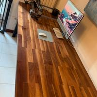 Tavolo in legno massello – IKEA