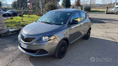 Lancia Ypsilon 1.0 FireFly 5 porte S&S Hybrid Ecoc