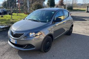 Lancia Ypsilon 1.0 FireFly 5 porte S&S Hybrid Ecoc