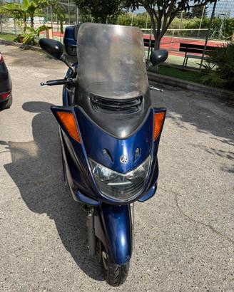 Yamaha Majesty 250 usato pochissimo SOLO 30.000 Km