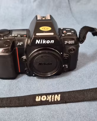 Nikon F 801