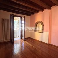 MONOLOCALE IN CENTRO STORICO