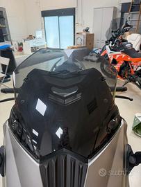 Cupolino sportivo originale Yamaha per Tmax 530
