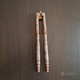 Antico Schiaccianoci in Ferro Battuto – vintage