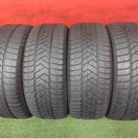 225 50 17 Gomme Invernali 70% Pirelli 225 50R17