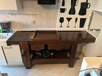 Banco da lavoro come nuovo