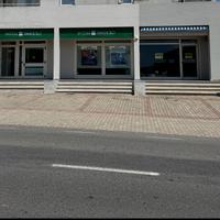 Locale uso commerciale