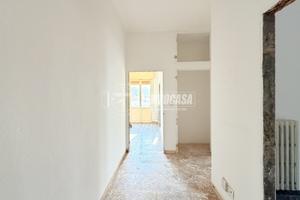 TRILOCALE DA PERSONALIZZARE- VIA IMOLA , BOLOGNA