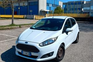 Ford Fiesta 2015 1.4 GPL NEOPATENTATI