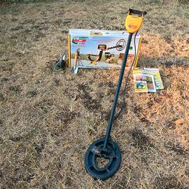 Garrett Ace 250 metal detector
