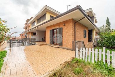 PORZIONE DI QUADRIFAMILIARE A ROMA