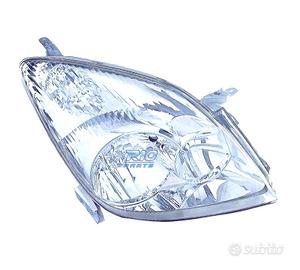FANALE DESTRO PER TOYOTA COROLLA VERSO 02-04