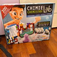 Laboratorio piccolo chimico