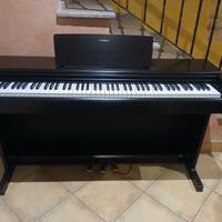 Pianoforte Yamaha Arius YDP-144