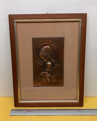 Soggetto Madonna con Gesù bambino, a sbalzo