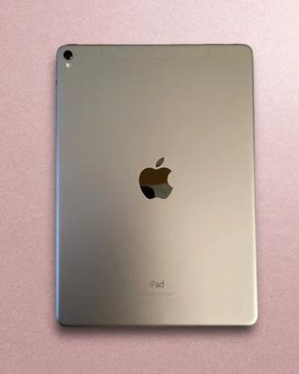 Apple iPad Pro 9.7” 32GB Cellular (Space Gray) + S