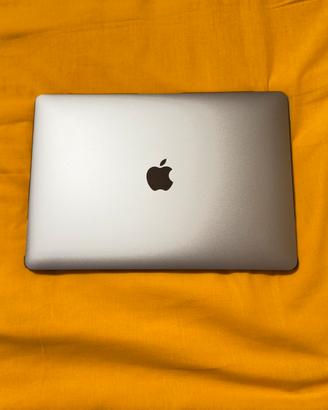 Mac book pro m2