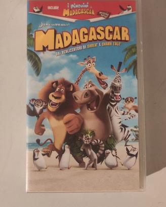 VHS Dreamworks “Madagascar”