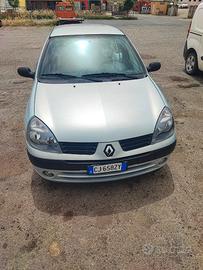 RENAULT Clio 2ª serie - 2004