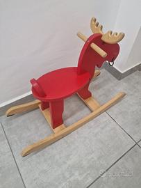 cavalluccio a dondolo 