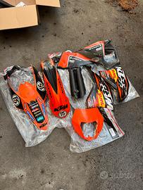 kit plastiche