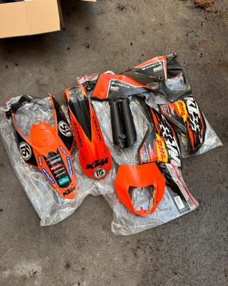 kit plastiche