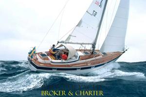 Hallberg rassy 352 - mk2 tall rig