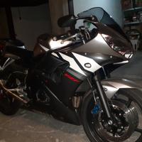 Yamaha YZF R6 - 2003