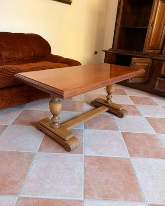 Tavolino in legno + divani