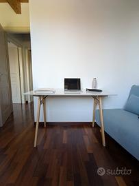 Scrivania JYSK color Bianco/Rovere