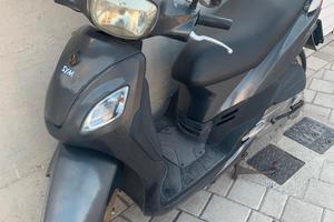 Scooter Sym Symphony 125