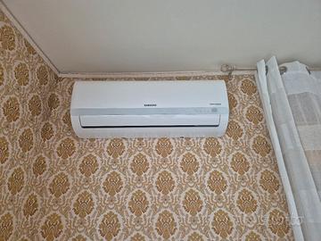 Condizionatore Samsung AR35 12000 BTU R32 inverter