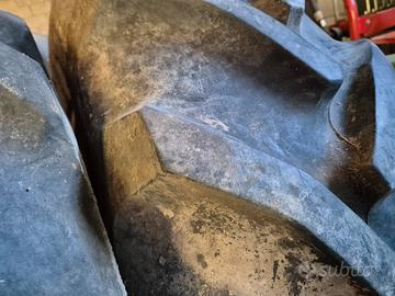 cerchi e pneumatici  trattore 