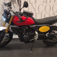 Fantic Motor Caballero 700 scrambler