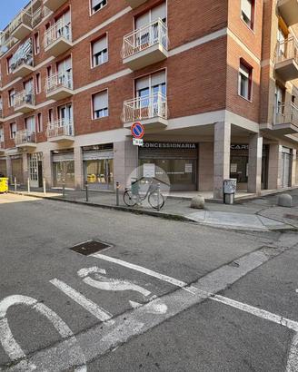 NEGOZIO A CARIGNANO