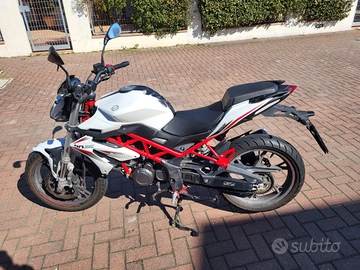 Benelli BN 125