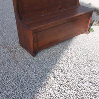 panca in legno con contenitore 