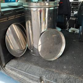 Contenitori in acciaio Inox per olio e vino