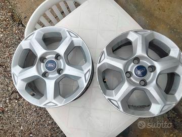 N°2cerchi in lega  da 15" FORD FIESTA 2011
