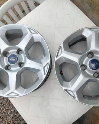 N°2cerchi in lega  da 15" FORD FIESTA 2011