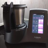 Robot i cook'in Guy Demarle