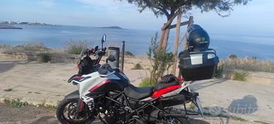 Benelli trk 700