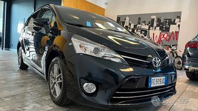 toyota verso