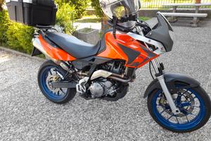 Aprilia 650 strada