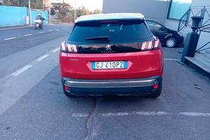 Peugeot 3008 1500 hdi 130 cv 2022