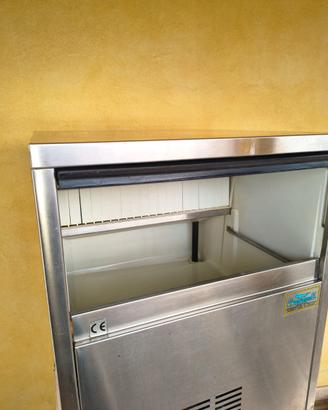 produttore di ghiaccio