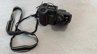 Macchina fotografica compatta NIKON COOLPIX E 995