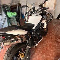 Triumph street triple 675