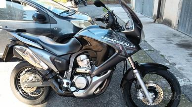 Honda Transalp 700