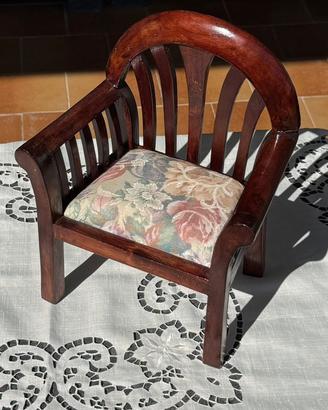 Modellino vintage di sedia